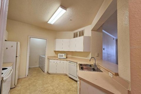 Condominio en venta en Orlando, Florida, 3 dormitorios, 137.31 m2 № 1659684 - foto 7