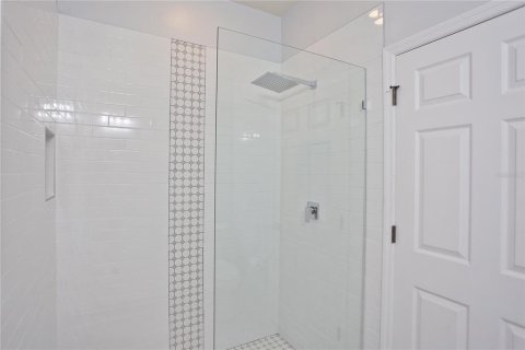 Casa en venta en Kissimmee, Florida, 4 dormitorios, 177.16 m2 № 1916309 - foto 22