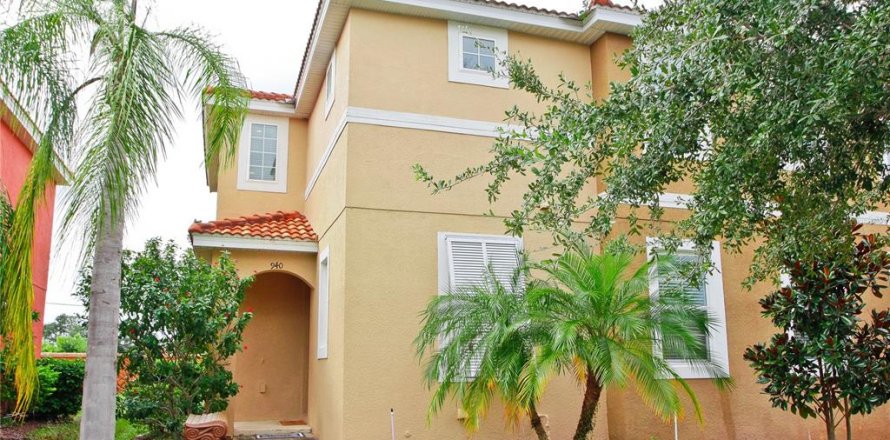 Casa en Kissimmee, Florida 4 dormitorios, 177.16 m2 № 1916309