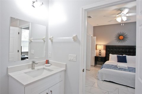Casa en venta en Kissimmee, Florida, 4 dormitorios, 177.16 m2 № 1916309 - foto 21