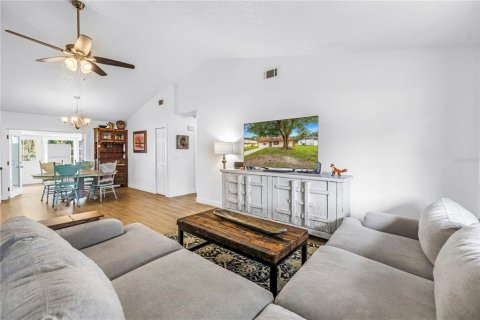 Casa en venta en Lakeland, Florida, 3 dormitorios, 162.11 m2 № 2387439 - foto 4