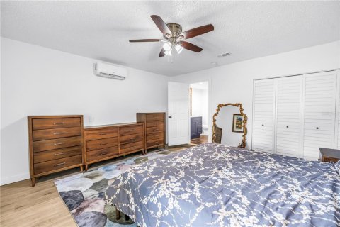 Casa en venta en Lakeland, Florida, 3 dormitorios, 162.11 m2 № 2387439 - foto 16
