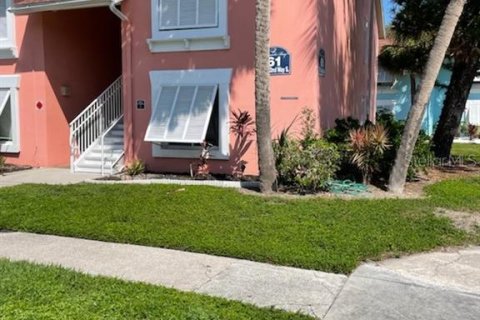 Condo in Saint Petersburg, Florida, 1 bedroom  № 1849876 - photo 1