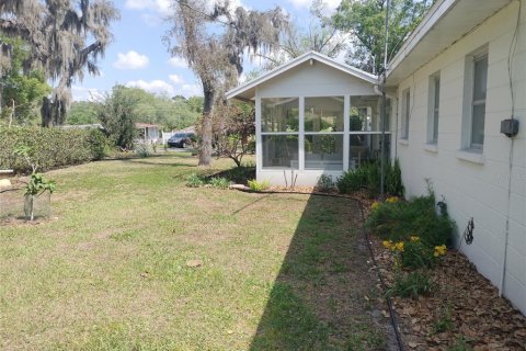 House in Zephyrhills, Florida 3 bedrooms, 132.85 sq.m. № 2227567 - photo 16