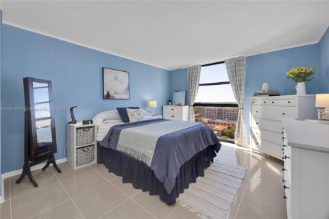 Copropriété à vendre à Coral Gables, Floride: 2 chambres, 89.19 m2 № 1972386 - photo 15