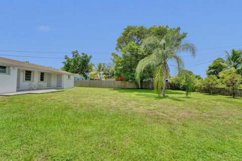 Propiedad comercial en venta en Hollywood, Florida, 178 m2 № 2173840 - foto 20