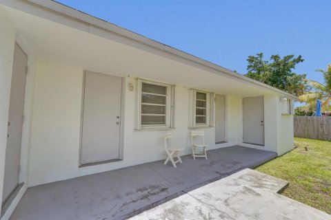 Propiedad comercial en venta en Hollywood, Florida, 178 m2 № 2173840 - foto 29