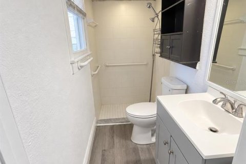 Immobilier commercial à vendre à Eustis, Floride: 7 chambres, 302.49 m2 № 2426001 - photo 12
