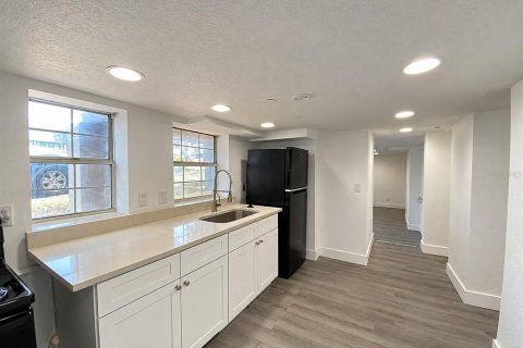 Immobilier commercial à vendre à Eustis, Floride: 7 chambres, 302.49 m2 № 2426001 - photo 10