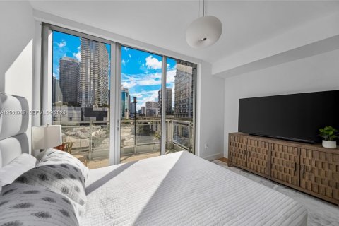 Condo in Miami, Florida, 3 bedrooms  № 2067693 - photo 21