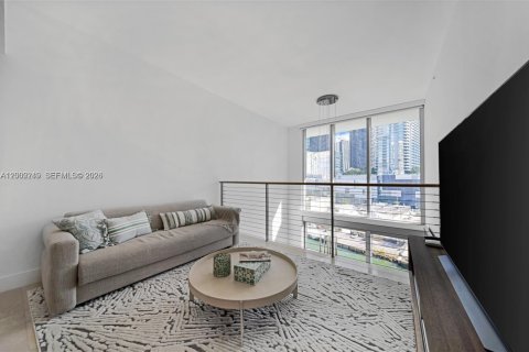 Condo in Miami, Florida, 3 bedrooms  № 2067693 - photo 18