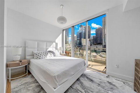 Condo in Miami, Florida, 3 bedrooms  № 2067693 - photo 24