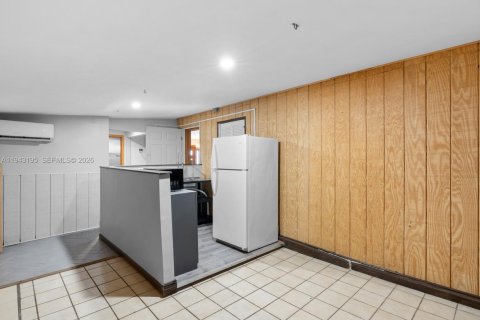 Villa ou maison à vendre à Miami, Floride: 5 chambres, 222.32 m2 № 2000993 - photo 14