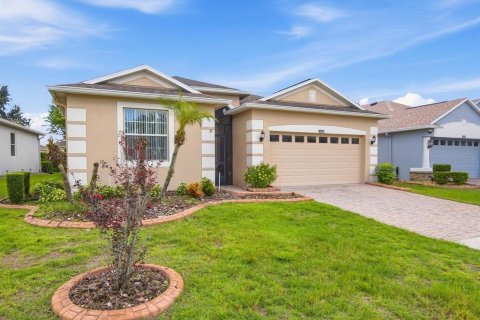 Casa en Clermont, Florida 3 dormitorios, 188.78 m2 № 2371610
