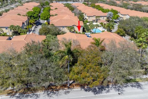 Copropriété à vendre à Tequesta, Floride: 3 chambres, 125.98 m2 № 2078163 - photo 2