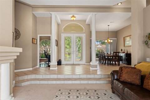 House in Tampa, Florida 4 bedrooms, 310.48 sq.m. № 2117266 - photo 10