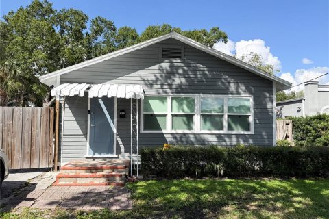 Villa ou maison à Sarasota, Floride 3 chambres, 83.61 m2 № 2419087