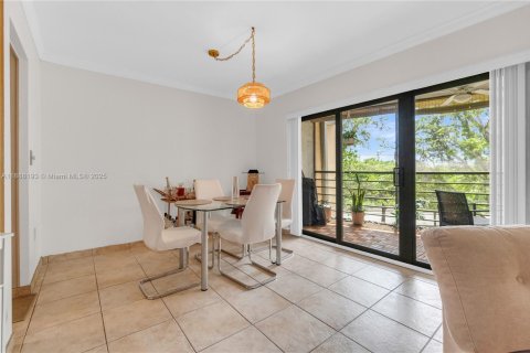 Copropriété à vendre à Plantation, Floride: 2 chambres, 104.05 m2 № 2013310 - photo 17