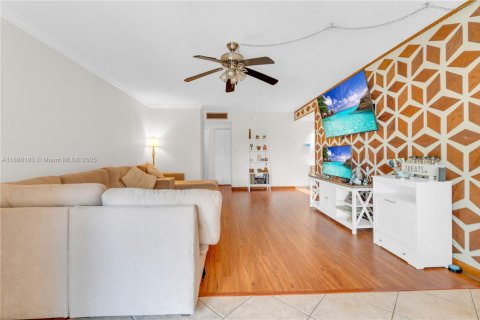 Copropriété à vendre à Plantation, Floride: 2 chambres, 104.05 m2 № 2013310 - photo 16