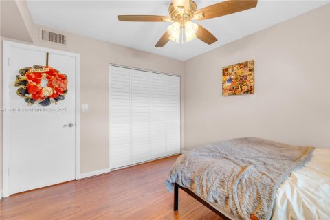 Copropriété à vendre à Plantation, Floride: 2 chambres, 104.05 m2 № 2013310 - photo 5