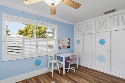 Casa en alquiler en Fort Lauderdale, Florida, 5 dormitorios, 261.89 m2 № 2060614 - foto 21