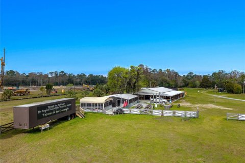 Propiedad comercial en venta en Inglis, Florida, 297.29 m2 № 2097999 - foto 13