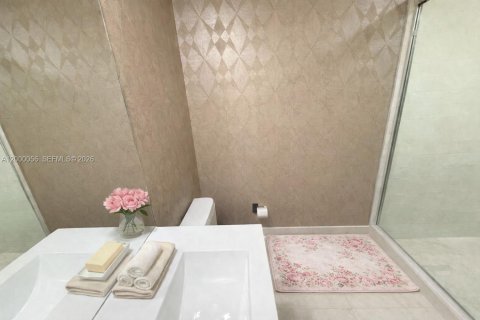 Снять в аренду кондоминиум в Норт-Майами-Бич, Флорида 2 спальни, 158.31м2, № 2066051 - фото 18