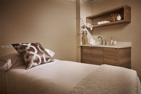 Снять в аренду кондоминиум в Норт-Майами-Бич, Флорида 2 спальни, 158.31м2, № 2066051 - фото 27