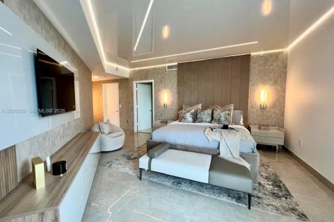 Снять в аренду кондоминиум в Норт-Майами-Бич, Флорида 2 спальни, 158.31м2, № 2066051 - фото 9