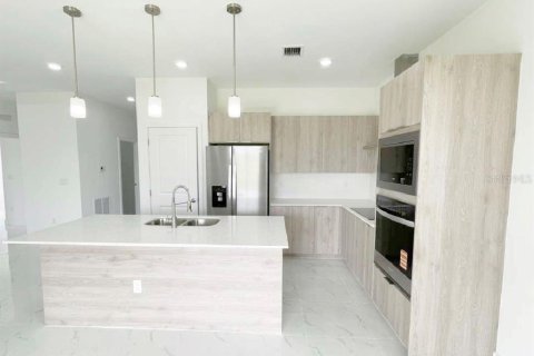 Villa ou maison à vendre à LaBelle, Floride: 4 chambres, 159.33 m2 № 2414085 - photo 11