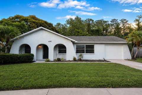 Villa ou maison à New Port Richey, Floride 2 chambres, 129.32 m2 № 2313401