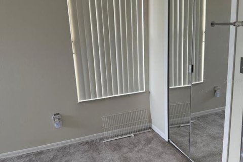 Condominio en alquiler en Orlando, Florida, 2 dormitorios, 117.06 m2 № 1906880 - foto 9