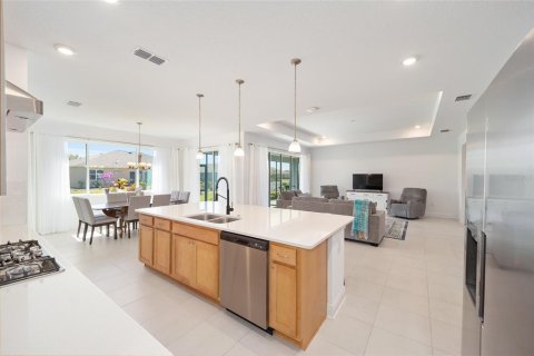 House in Ocala, Florida 3 bedrooms, 214.7 sq.m. № 1719243 - photo 14
