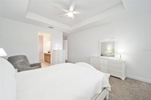 House in Ocala, Florida 3 bedrooms, 214.7 sq.m. № 1719243 - photo 25