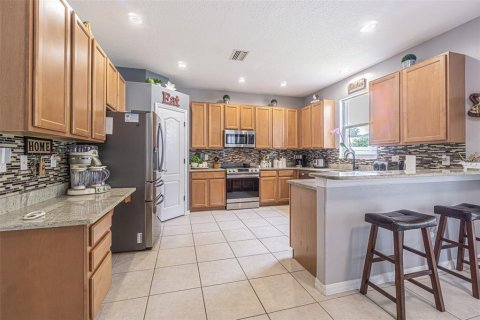 Villa ou maison à vendre à Tampa, Floride: 4 chambres, 272.2 m2 № 1847300 - photo 4