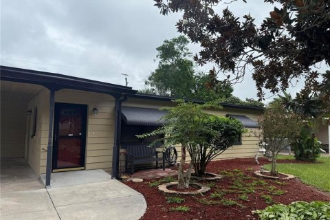 Casa en alquiler en Casselberry, Florida, 2 dormitorios, 106.19 m2 № 1911217 - foto 4