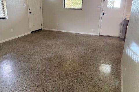 Casa en alquiler en Casselberry, Florida, 2 dormitorios, 106.19 m2 № 1911217 - foto 10