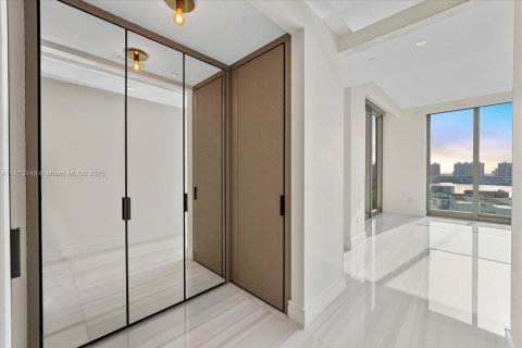 Condo in Sunny Isles Beach, Florida, 3 bedrooms  № 1818390 - photo 28