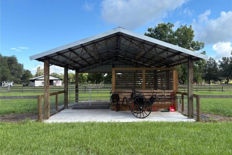 House in Sarasota, Florida 3 bedrooms, 207.73 sq.m. № 2324384 - photo 24