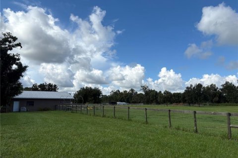 House in Sarasota, Florida 3 bedrooms, 207.73 sq.m. № 2324384 - photo 26