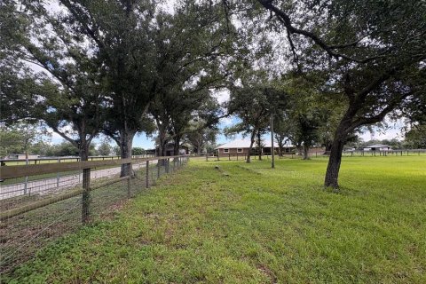 House in Sarasota, Florida 3 bedrooms, 207.73 sq.m. № 2324384 - photo 4
