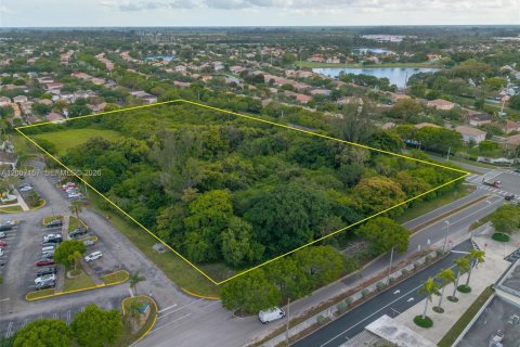 Immobilier commercial à vendre à Homestead, Floride № 2089944 - photo 10
