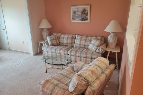 Condo in Saint Petersburg, Florida, 1 bedroom № 2237457 - photo 7