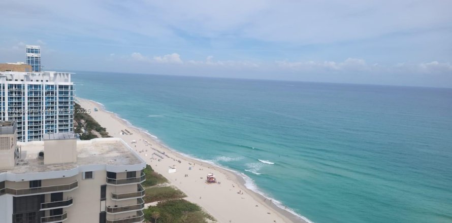 Condo à Miami Beach, Floride, 1 chambre № 1689433