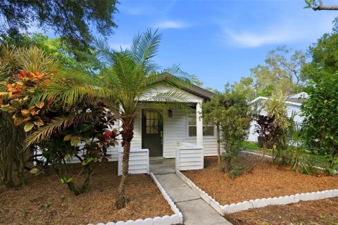 Casa en Saint Petersburg, Florida 3 dormitorios, 91.79 m2 № 2429389