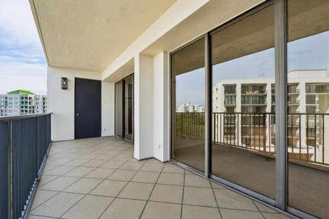 Condo in Belleair, Florida, 2 bedrooms  № 2430365 - photo 11
