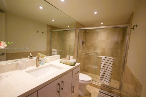 Copropriété à louer à Miami Beach, Floride: 2 chambres, 126.35 m2 № 1703896 - photo 17