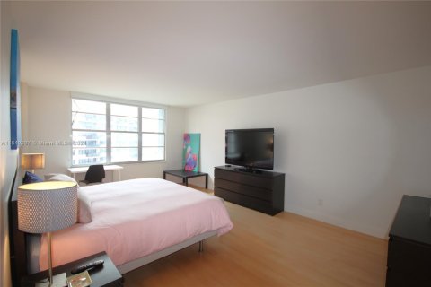 Copropriété à louer à Miami Beach, Floride: 2 chambres, 126.35 m2 № 1703896 - photo 18