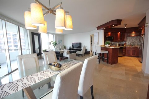 Copropriété à louer à Miami Beach, Floride: 2 chambres, 126.35 m2 № 1703896 - photo 6