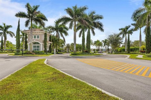 Купить таунхаус в Холливуд, Флорида 3 спальни, 164.34м2, № 1980855 - фото 29